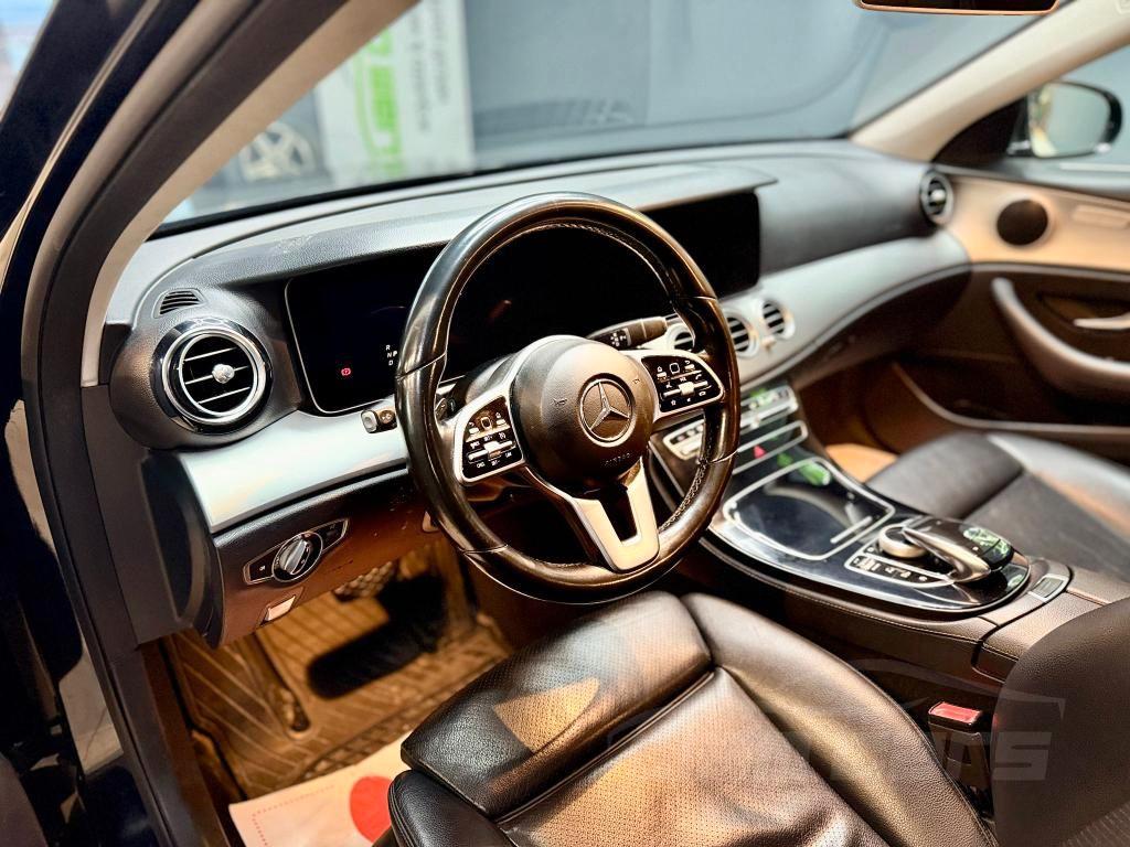 Mercedes E220 PREMIUM PLUS