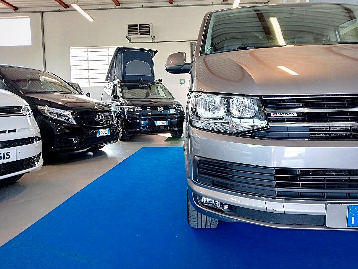Volkswagen T6 Caravelle 2.0 TDI 150CV 4MOTION 4X4 DSG N1 5POSTI IVA INCLUSA