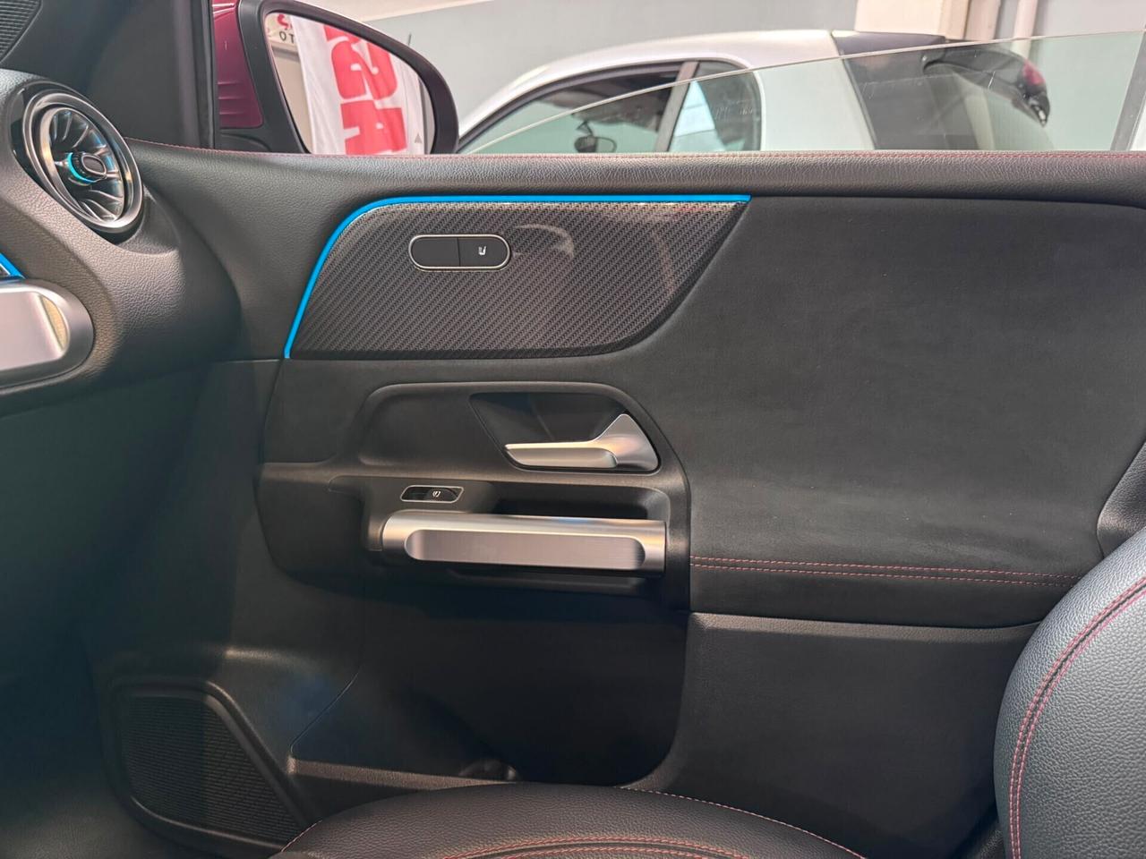 Mercedes-Benz GLB 200 d Automatic Premium Plus