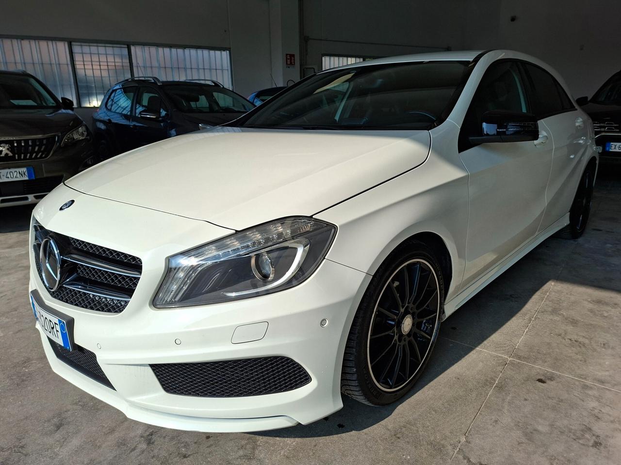 Mercedes-Benz 200 PREMIUM / EURO 6 / 156CV