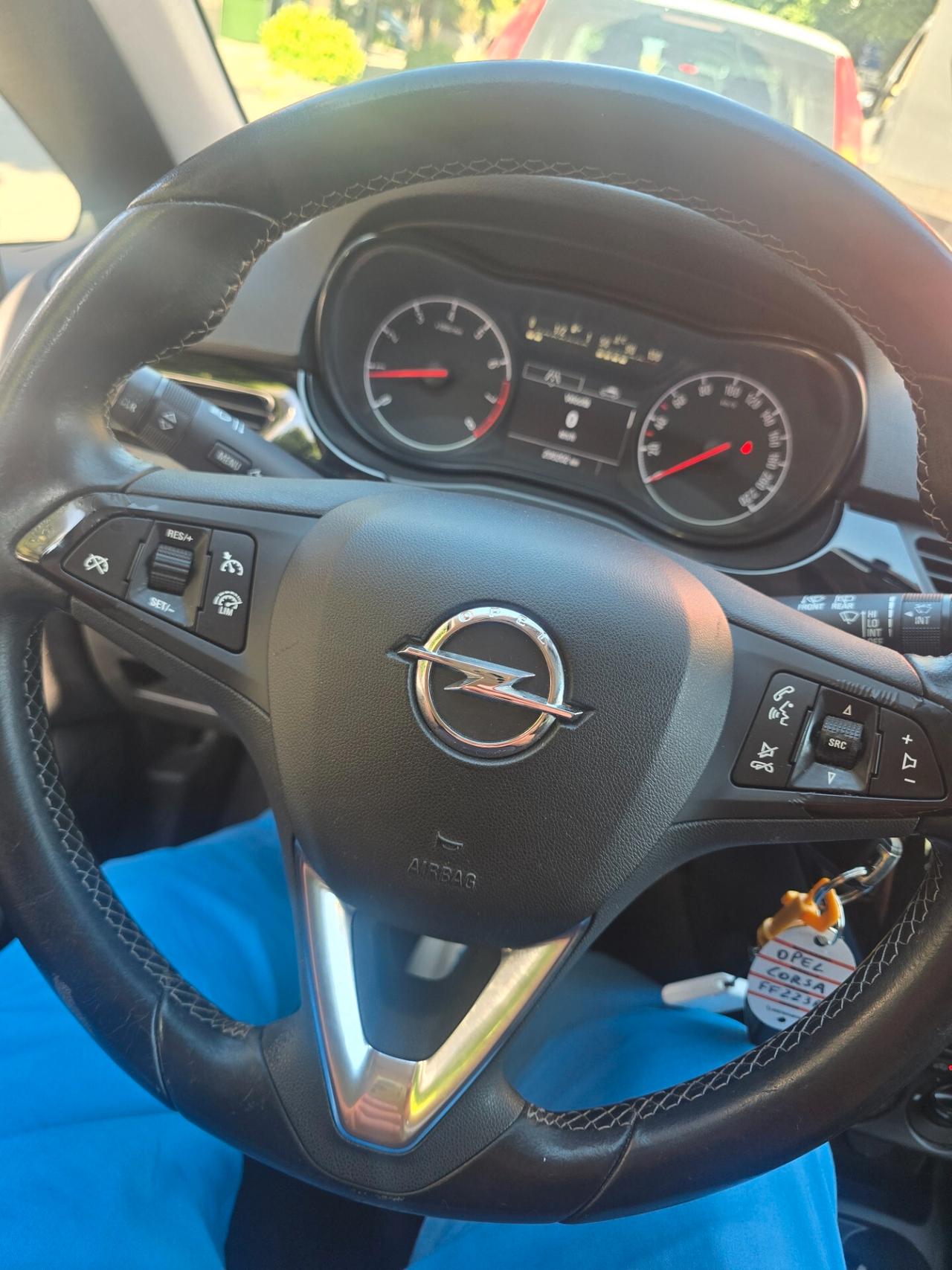 Opel Corsa 1.4 90CV GPL Tech 5 porte b-Color