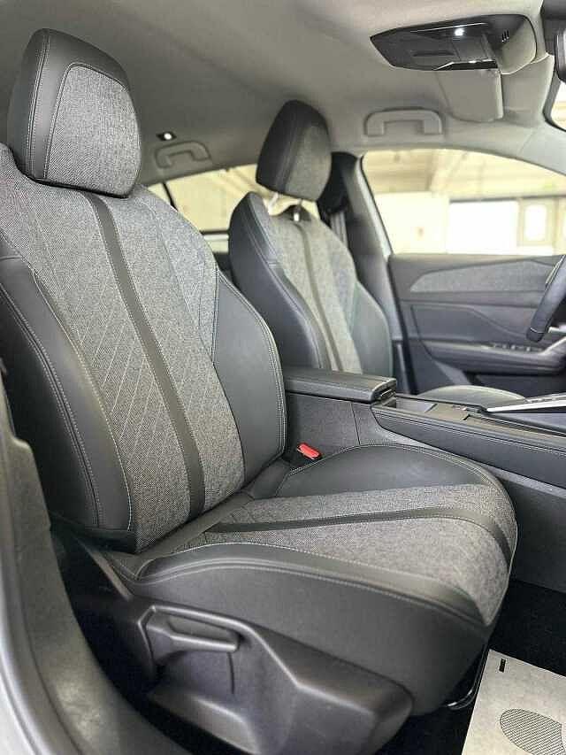 Peugeot 408 PureTech 130 S&S EAT8 Allure