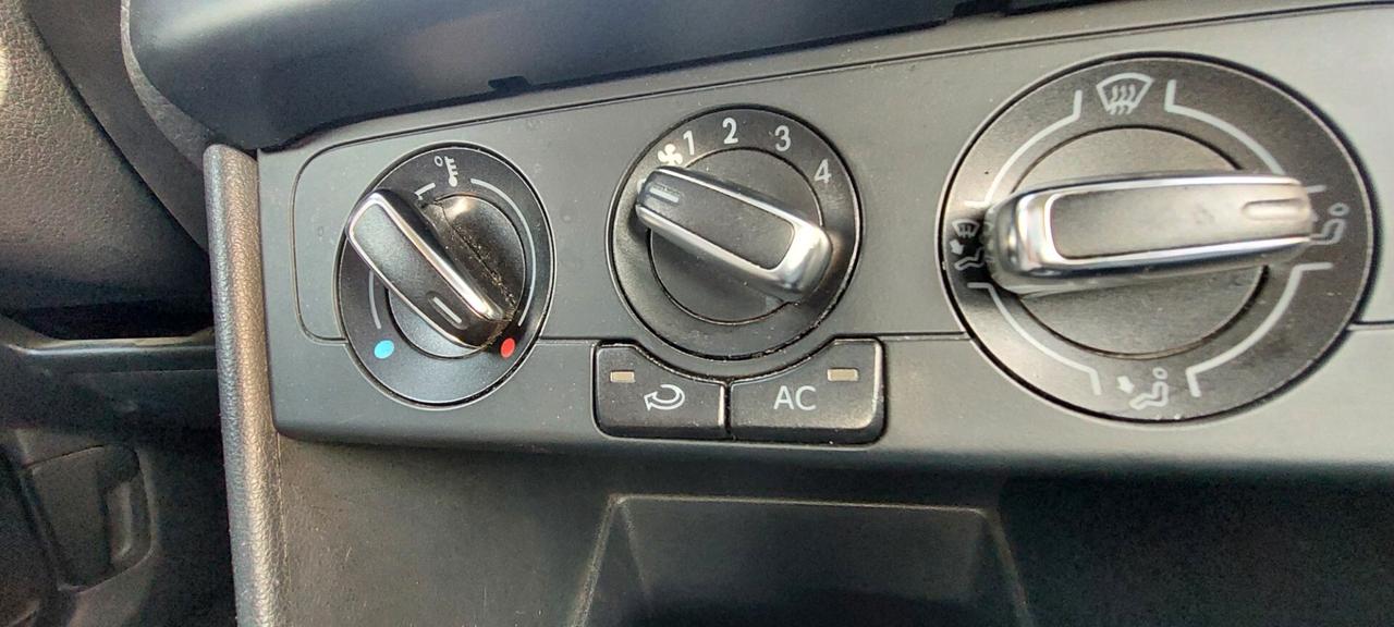 POLO 1,2 DIESEL 75 CV X NEOPATENTATI TELEFONO BLUETOOTH GOMME NUOVE IMPECCABILE