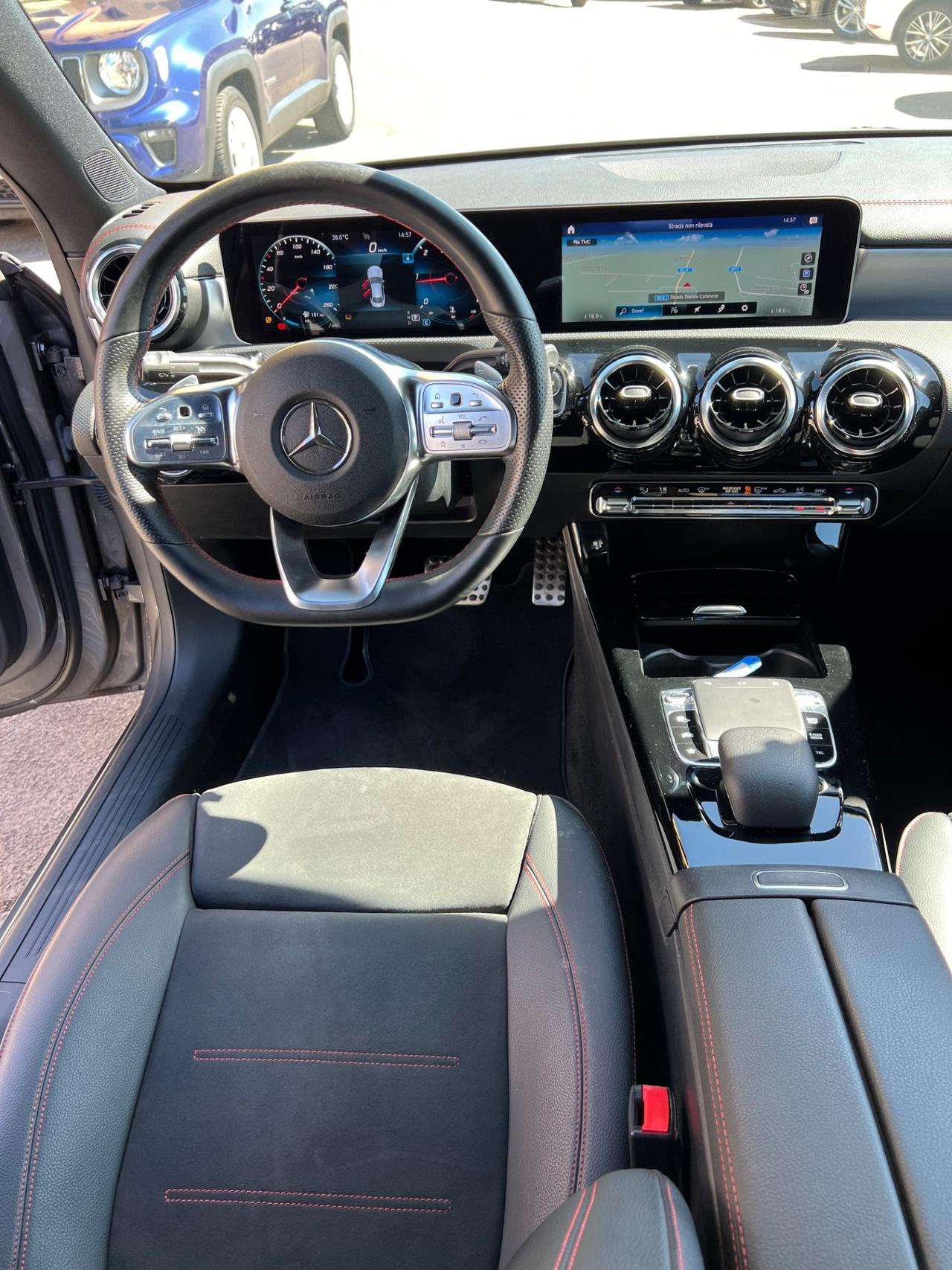 Mercedes-benz CLA 200 d Premium AMG 2020