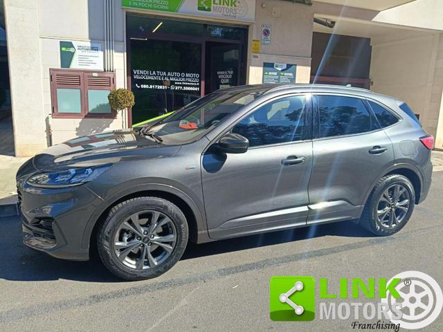 FORD Kuga 2.5 Full Hybrid 190 CVT 2WD ST-Line Design