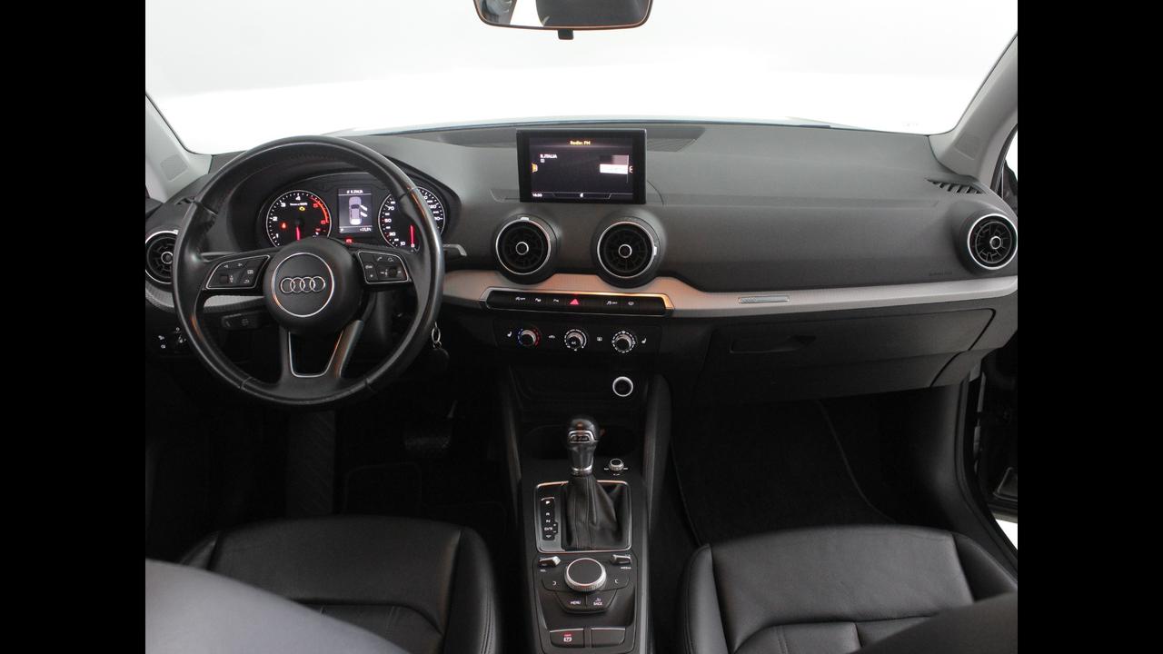 AUDI Q2 I 2017 - Q2 30 1.6 tdi s-tronic