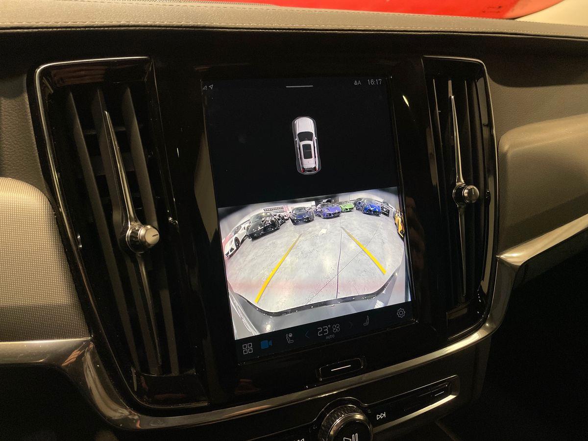 VOLVO V90 Cross Country 2.0 b4 Plus AWD Auto