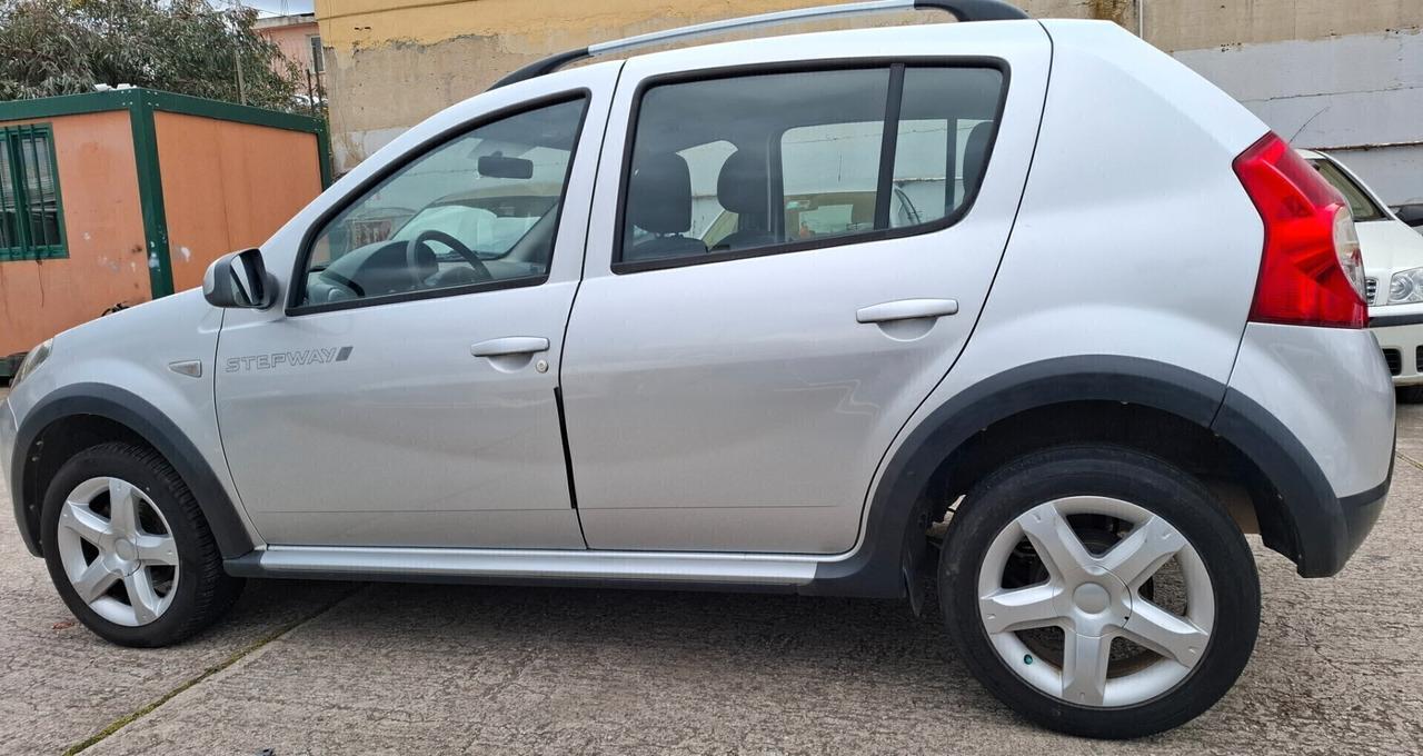 DACIA SANDERO STEPWAY 1.5 dCi 90CV