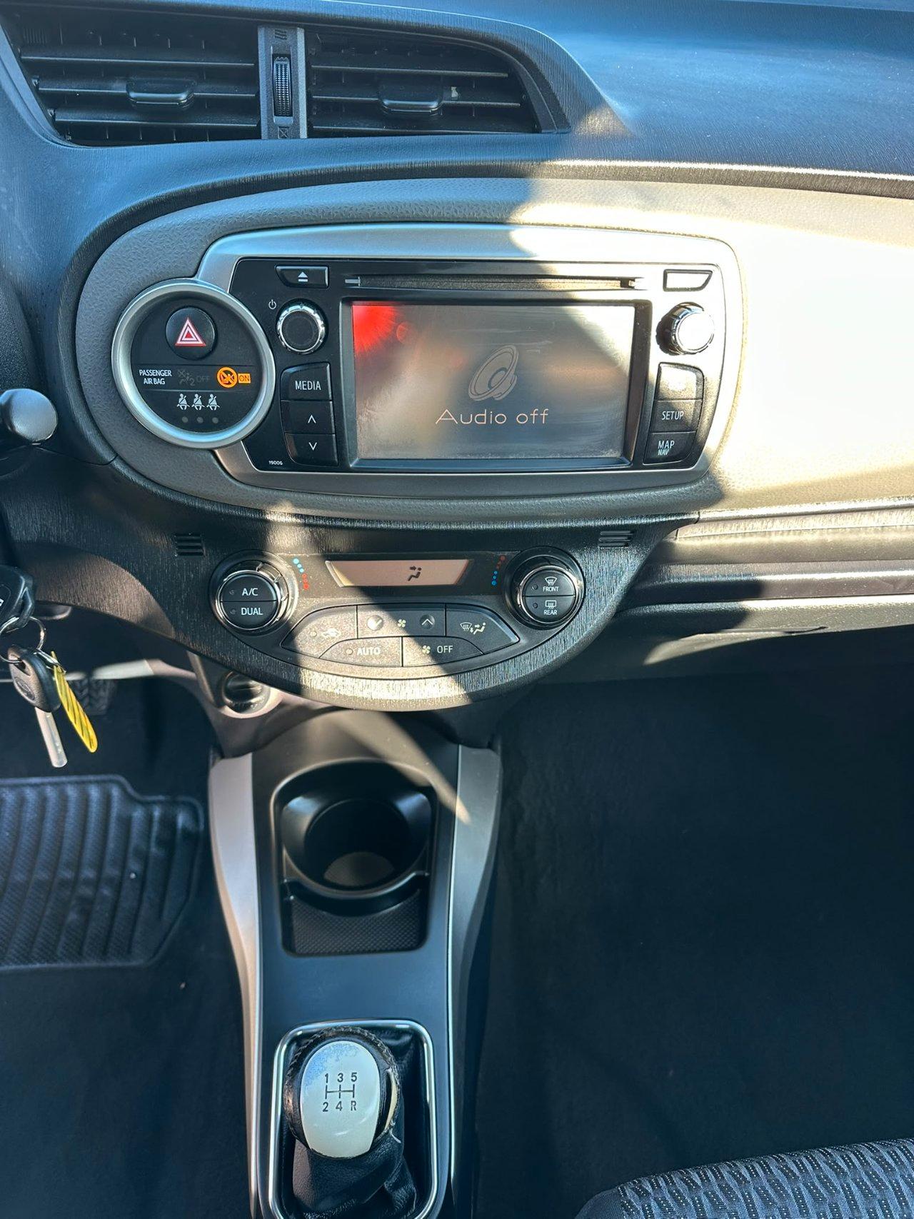 Toyota Yaris 5 Porte Yaris 5p 1.0 Lounge s/CL
