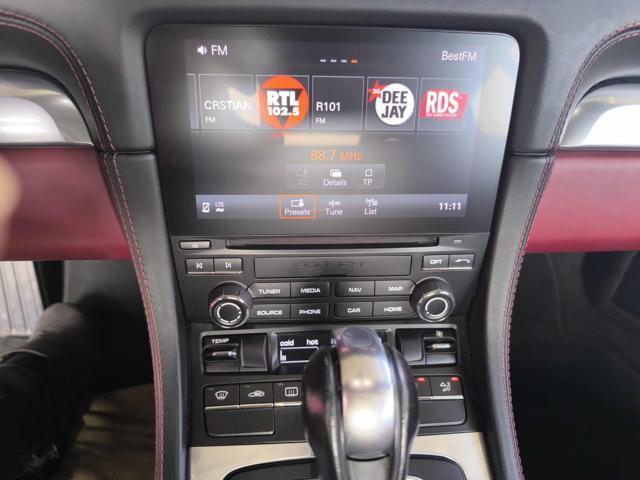 PORSCHE 718 Spyder 2.0