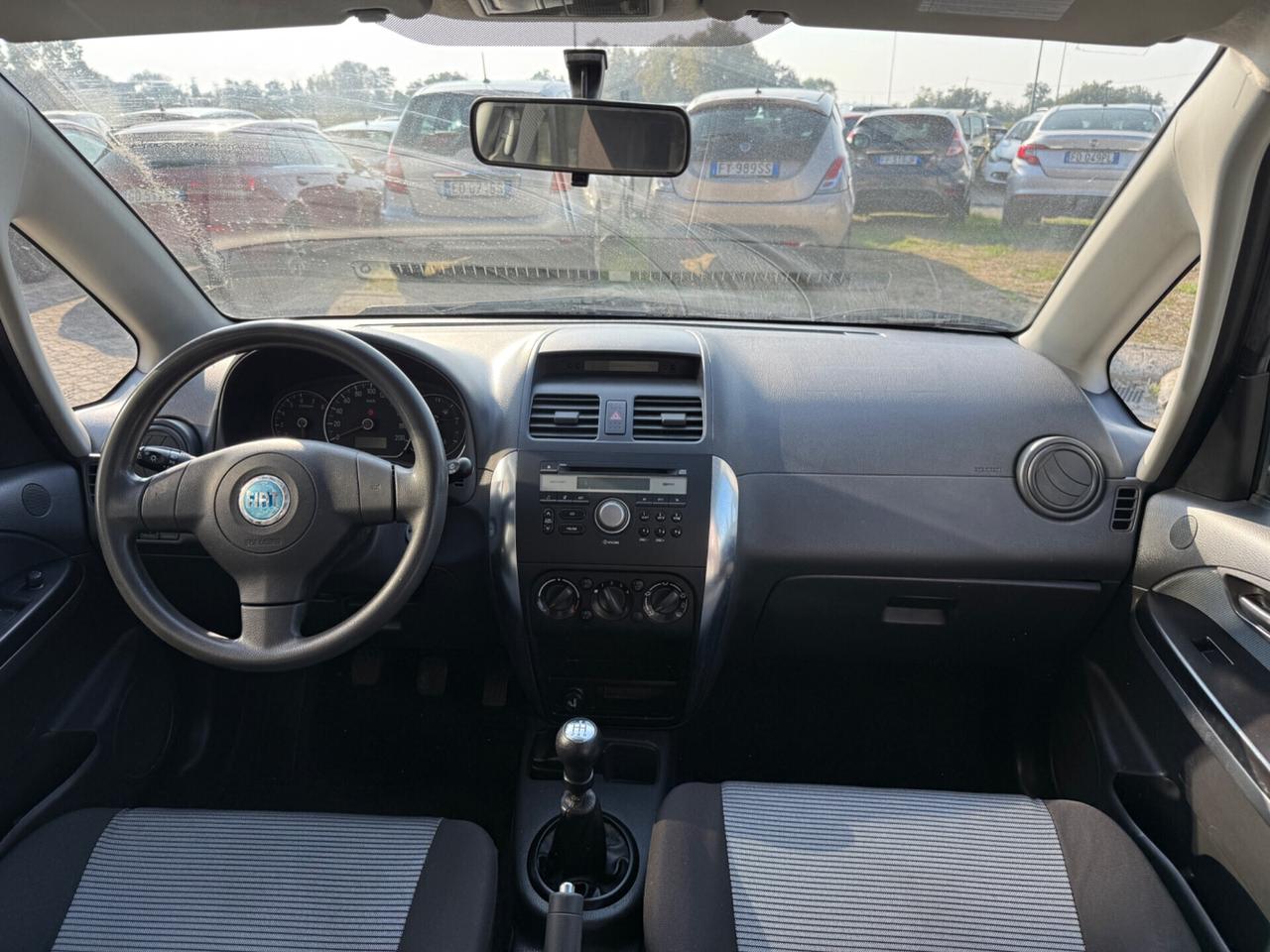 Fiat Sedici 1.6 BENZ - 4x4 Dynamic