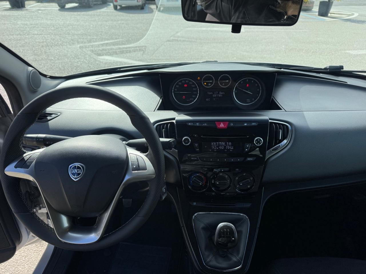 Lancia Ypsilon 1.2 69 CV 5 porte Gold
