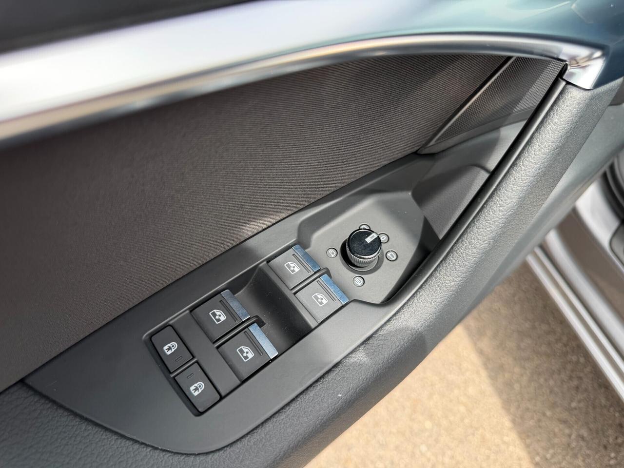 Audi A6 Avant 40 2.0 TDI S tronic Business Design