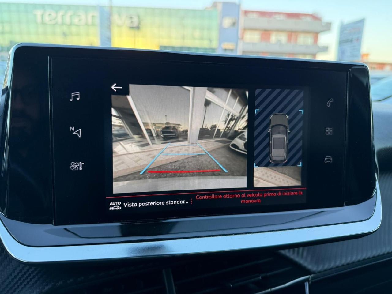 Peugeot 2008 BlueHDi 100 S&S Allure Navi Pack