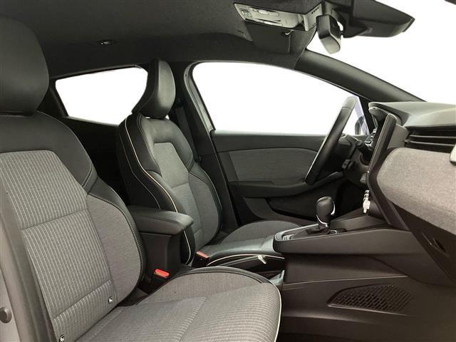 RENAULT Clio 1.6 E-Tech full hybrid Evolution 145cv