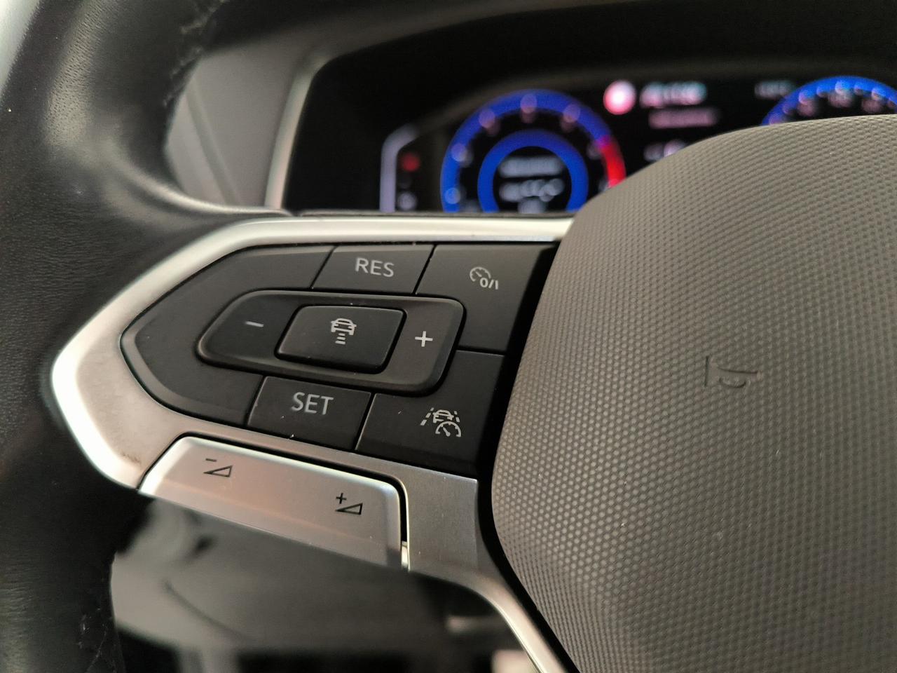 Volkswagen T-Cross 1.0 tsi r-line plus 115cv