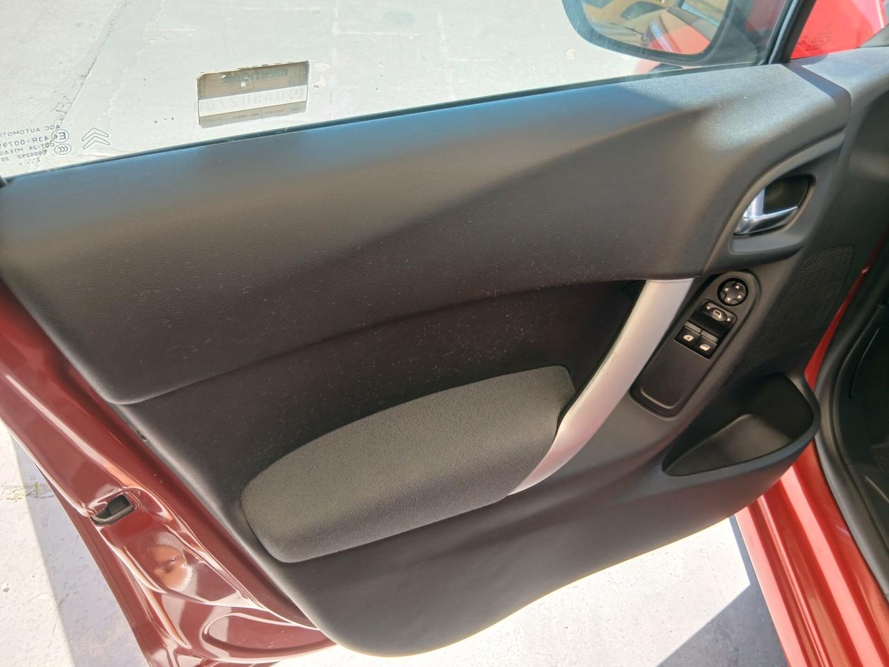 Citroen C3 1.4 HDi 70 5p full 13