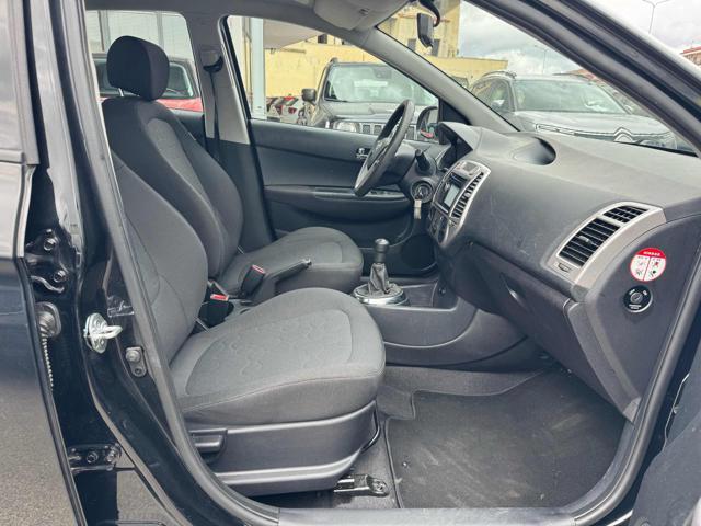 HYUNDAI i20 1.2 77CV 80MILA KM OK NEOPATENTATI