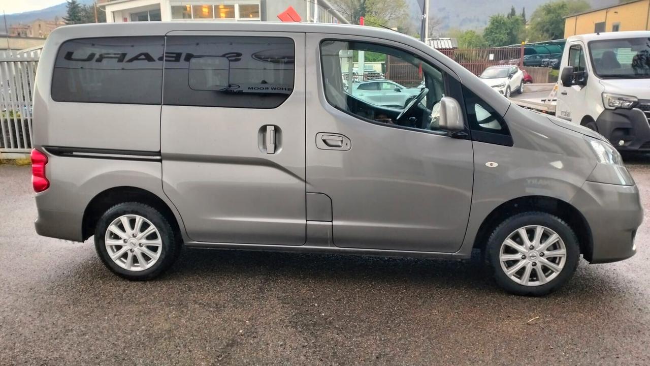 Nissan NV200 EVALIA 1.5 DCI TRASPORTO DISABILI CON PEDANA 7 POSTI