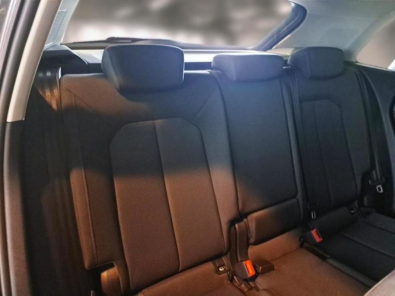 AUDI Q3 40 TDI quattro S tronic Business