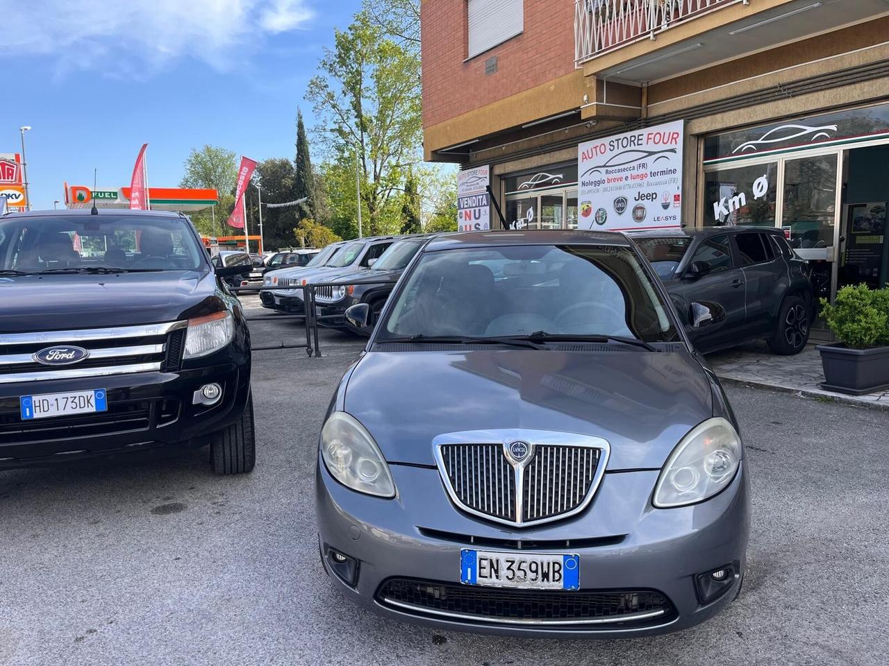 LANCIA YPSILON 1.2 68CV PLATINUM