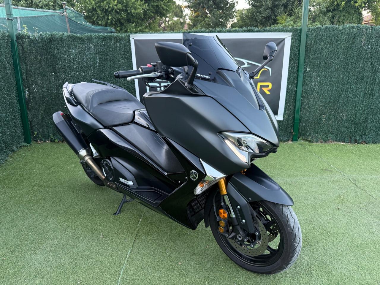 Yamaha T Max 2017 530 DX FULL AKRAPOVIC