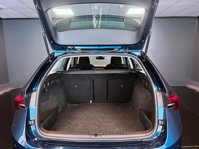 SKODA Octavia 2.0 TDI EVO SCR Wagon Executive
