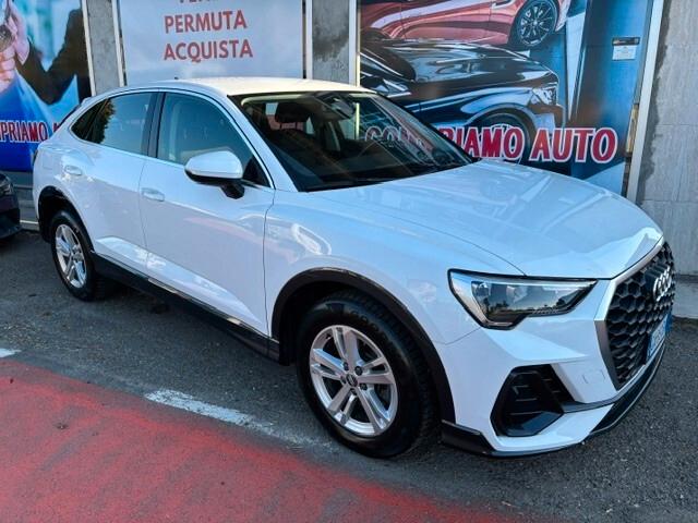 Audi Q3 35 TFSI Business