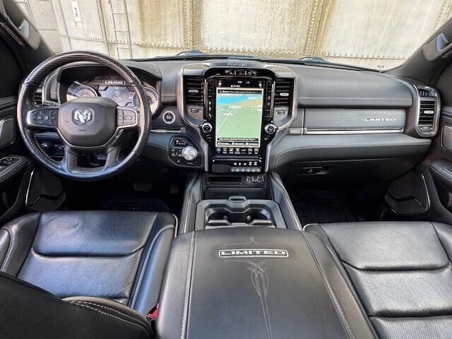 DODGE RAM 1500 LIMITED CREW CAB 4x4 5.7L V8