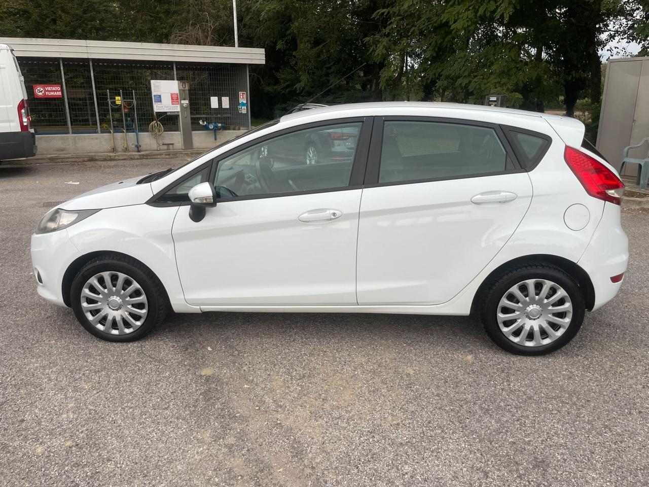 Ford Fiesta 1.4 TDCi 5p. Titanium