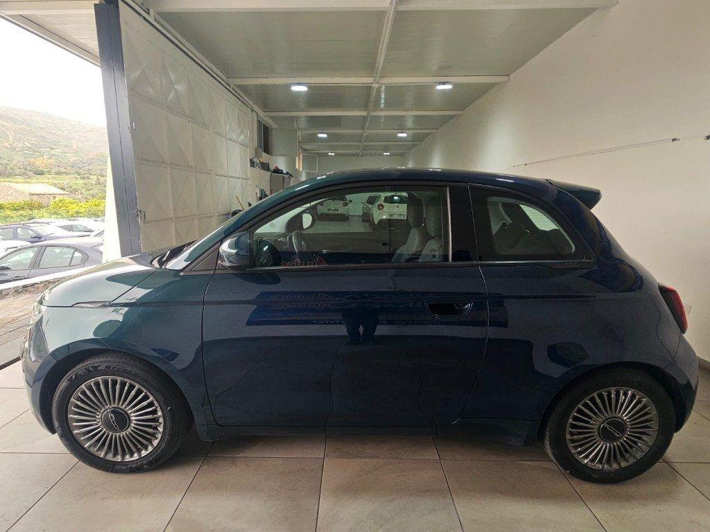 Fiat 500e Berlina 42 kWh Icon