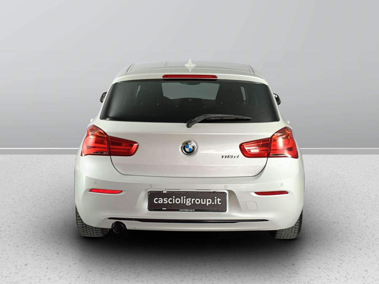 BMW Serie 1 F/20-21 2015 - 118d Sport 5p auto