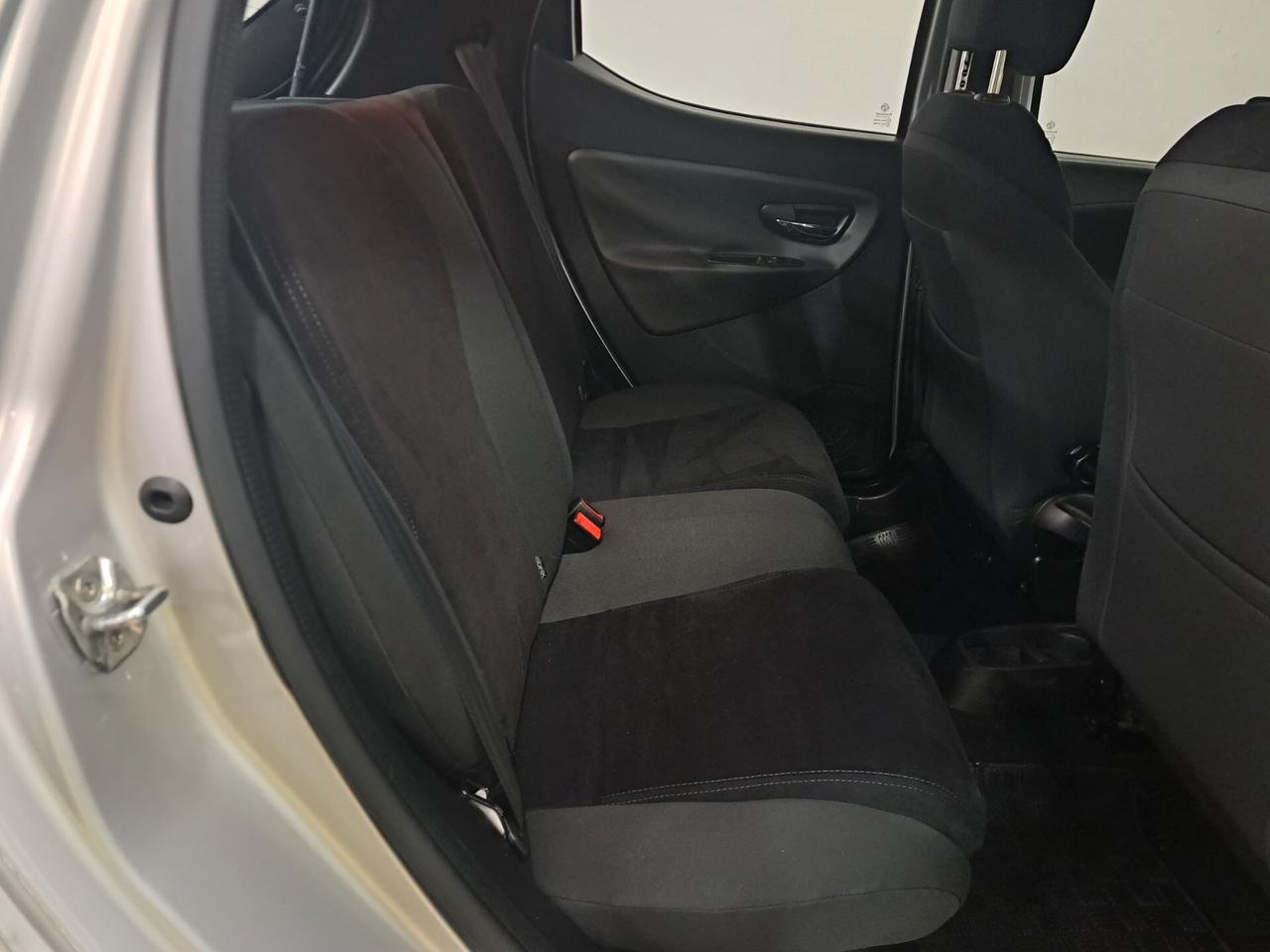 Lancia Ypsilon 0.9 TwinAir 85 CV 5 porte S&S Plati