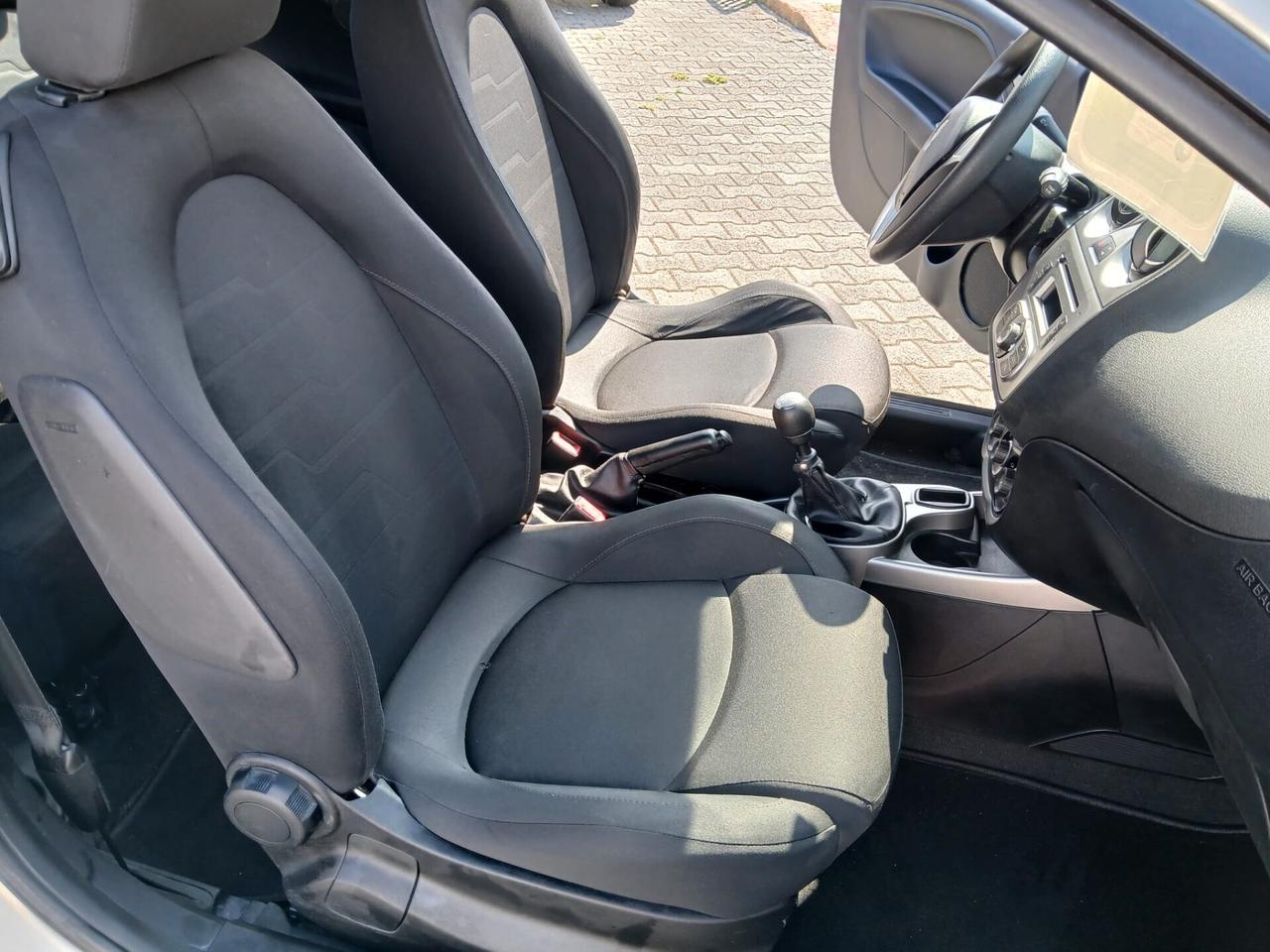 Alfa Romeo MiTo 1.4 8V ADATTA PER NEOPATENTATI CON GARANZIA 12 MESI E POSSIBILITA' DI ESTENSIONE FINO A 36 MESI!!!