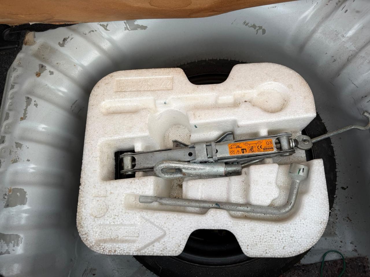 Nissan Micra 1.2 Benzina- Neopatentati- Clima