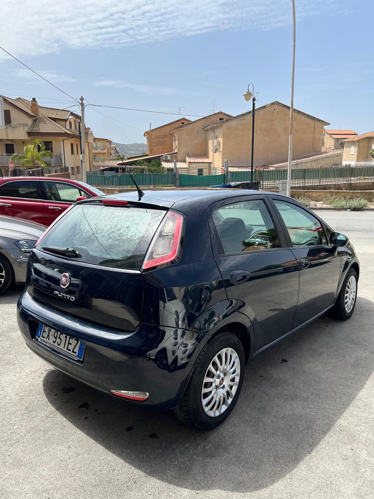 Fiat Punto young 1.3 MJT II 75 CV