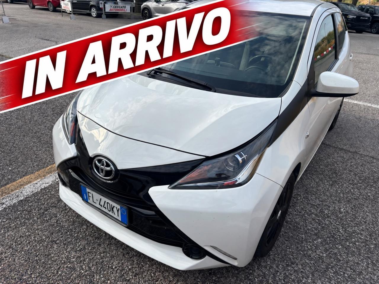 Toyota Aygo 1.0 VVT-i 5 p x-play TSS - OK NEOPATENTATI