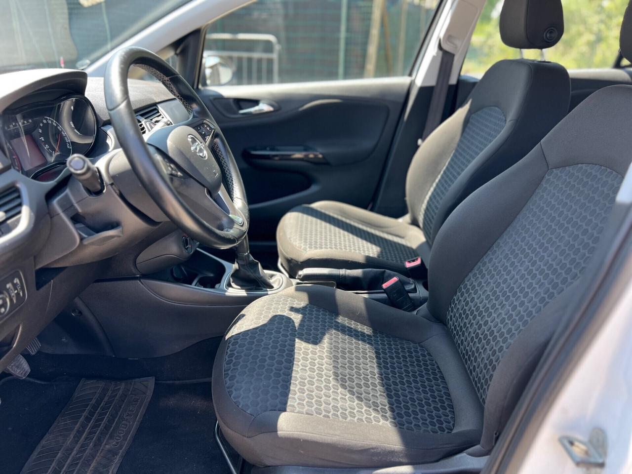 Opel Corsa 1.2 Benzina-Gpl