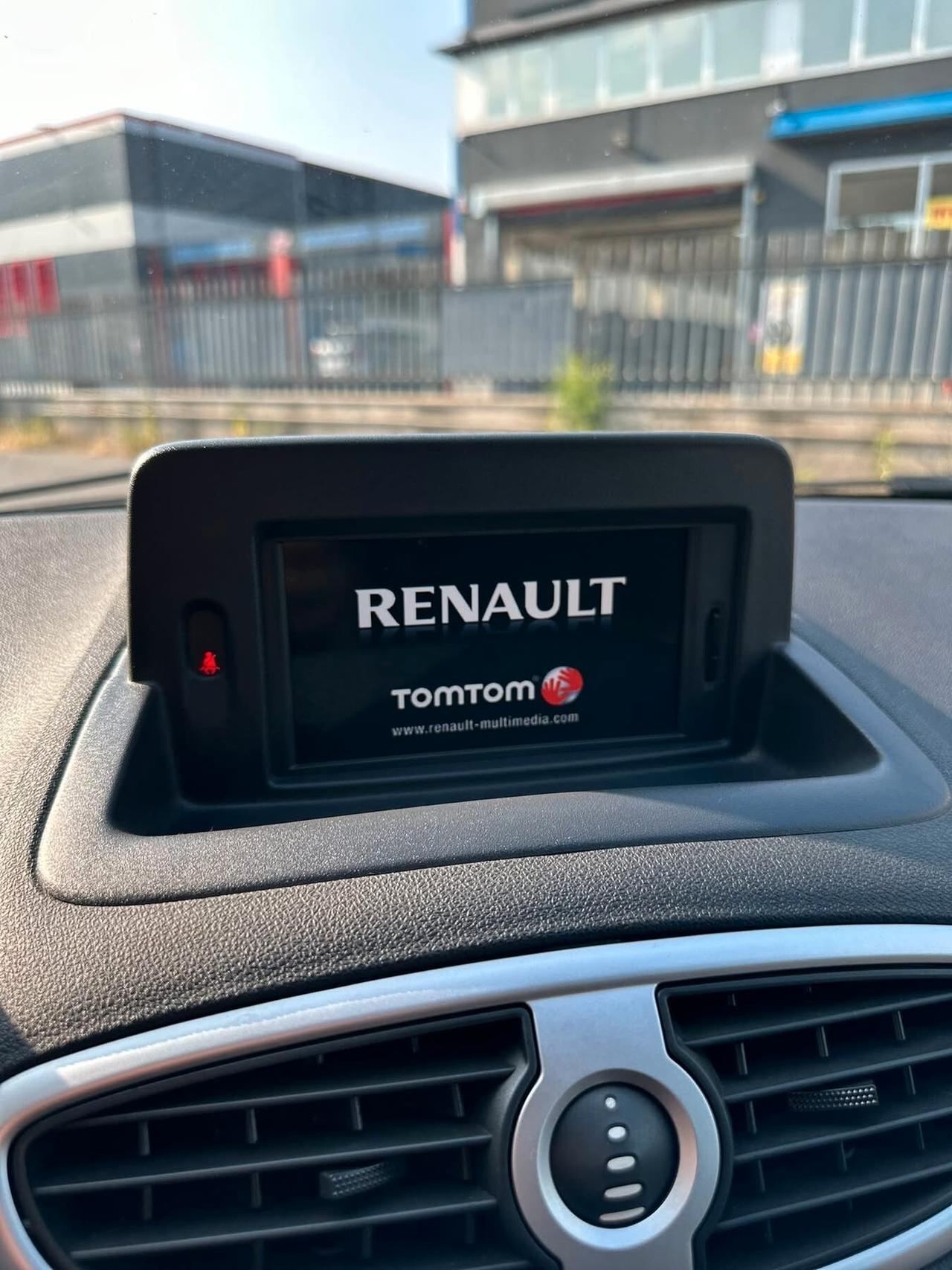 Renault Clio 1.2 16V 5 porte GPL Dynamique NEOPATENTATI
