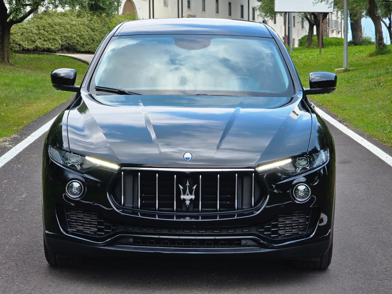 Maserati Levante V6 AWD 350 CV BENZINA - 2021