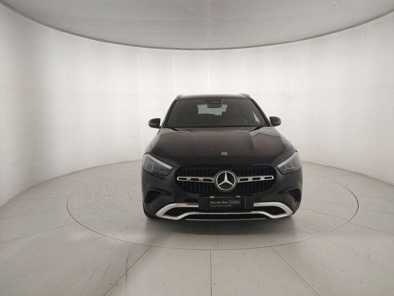 Mercedes-Benz GLA 180 d Progressive Advanced auto