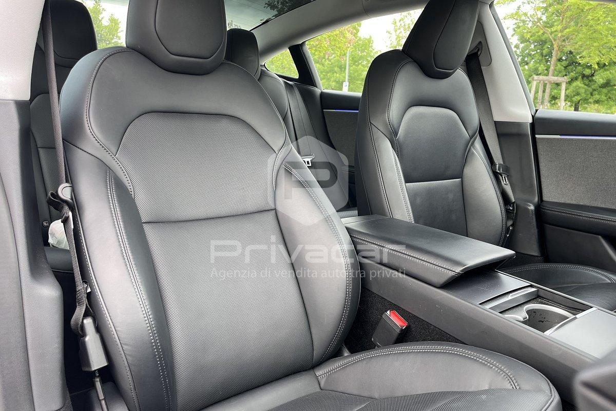 TESLA Model 3 NV35 RWD Premium