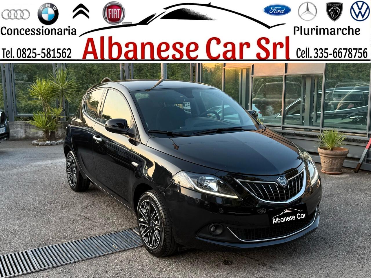 Lancia Ypsilon 1.0 FireFly S&S Hybrid Gold