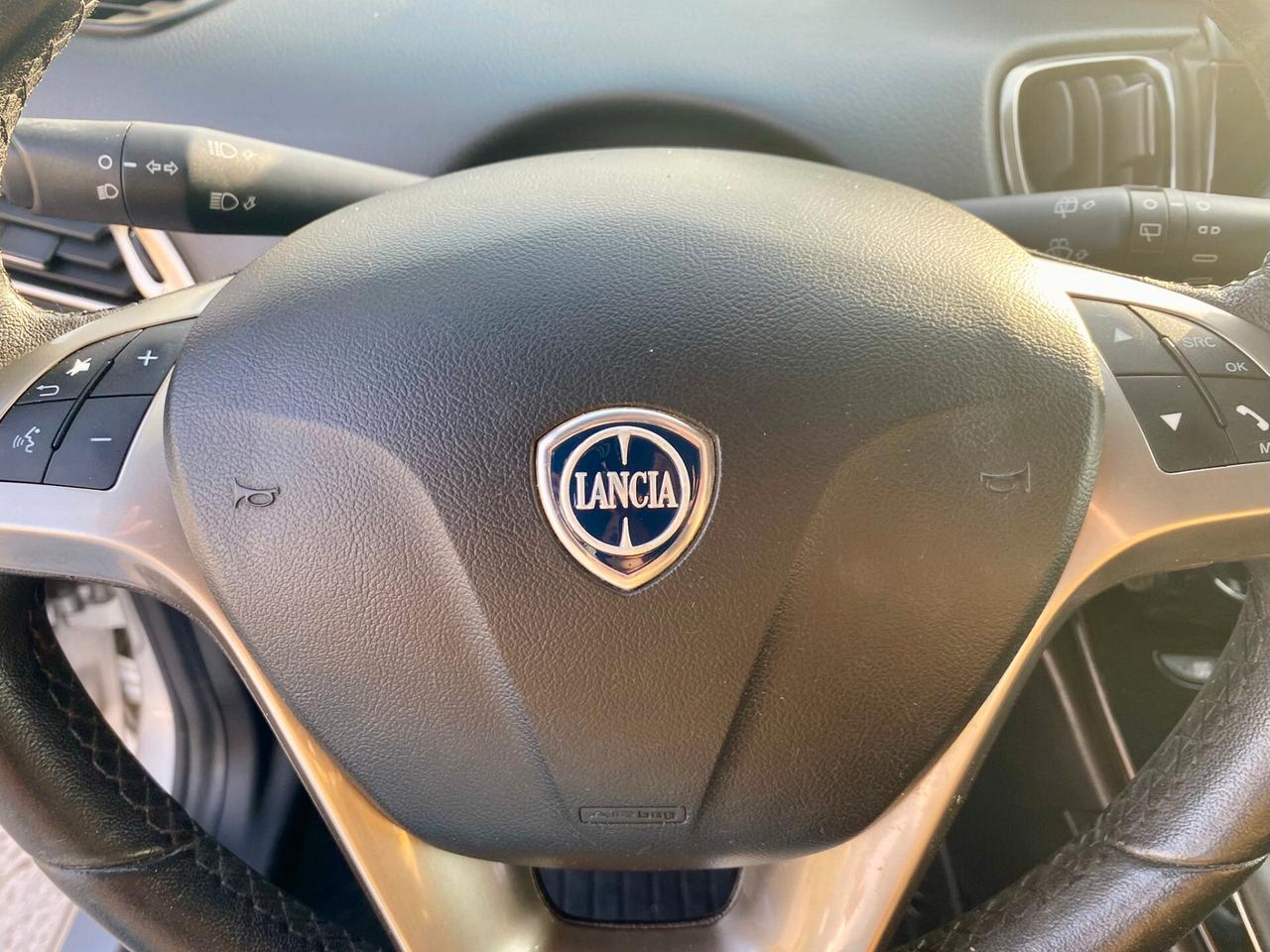 Lancia Ypsilon 1.3 MJT 16V 95 cv. 5 porte S&S Gold