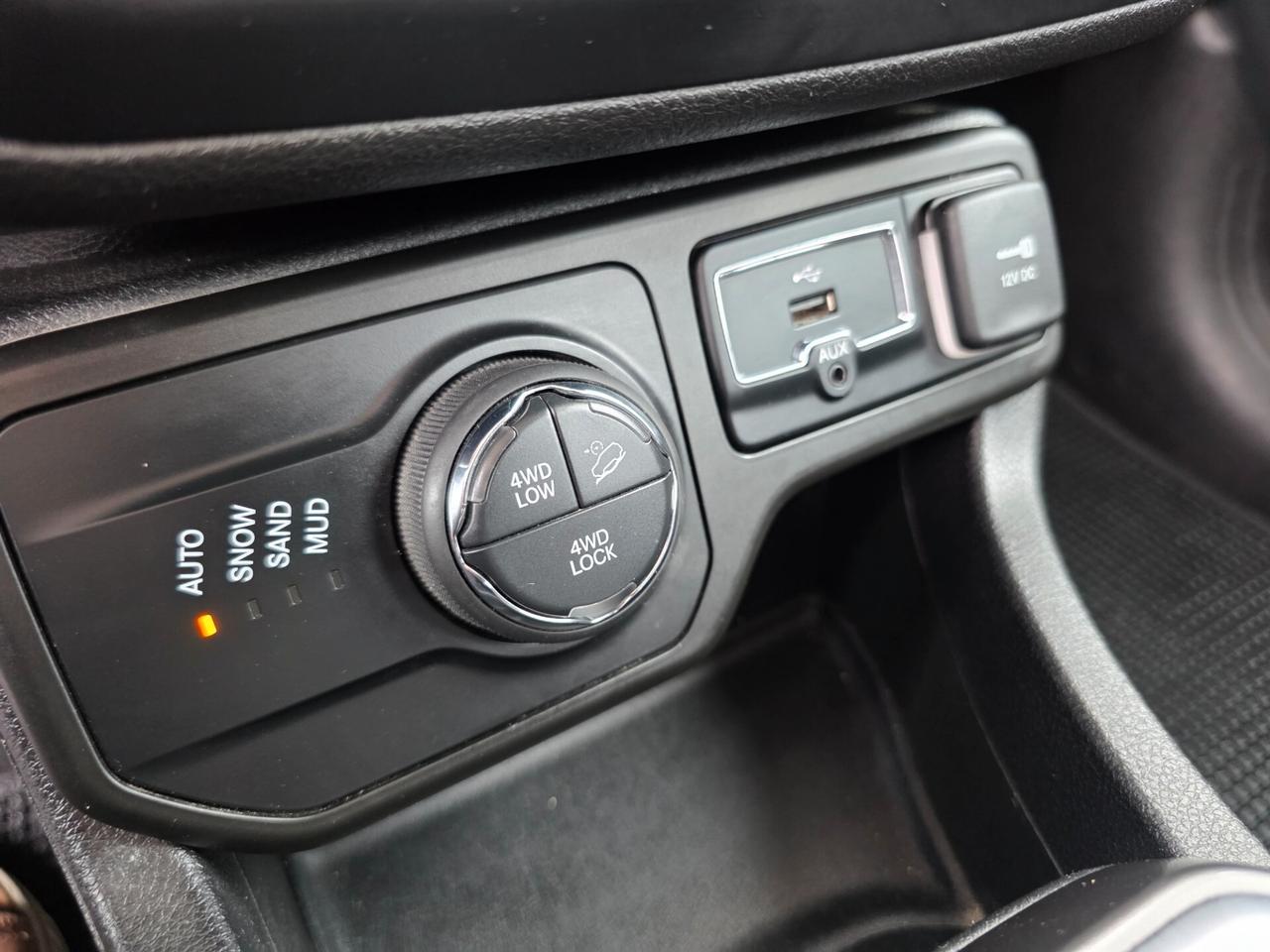 Jeep Renegade 2.0 Mjt 140CV 4WD automatico full