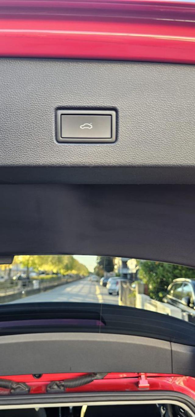 VOLKSWAGEN T-Roc 1.5 TSI ACT DSG Advanced BlueMotion R Line