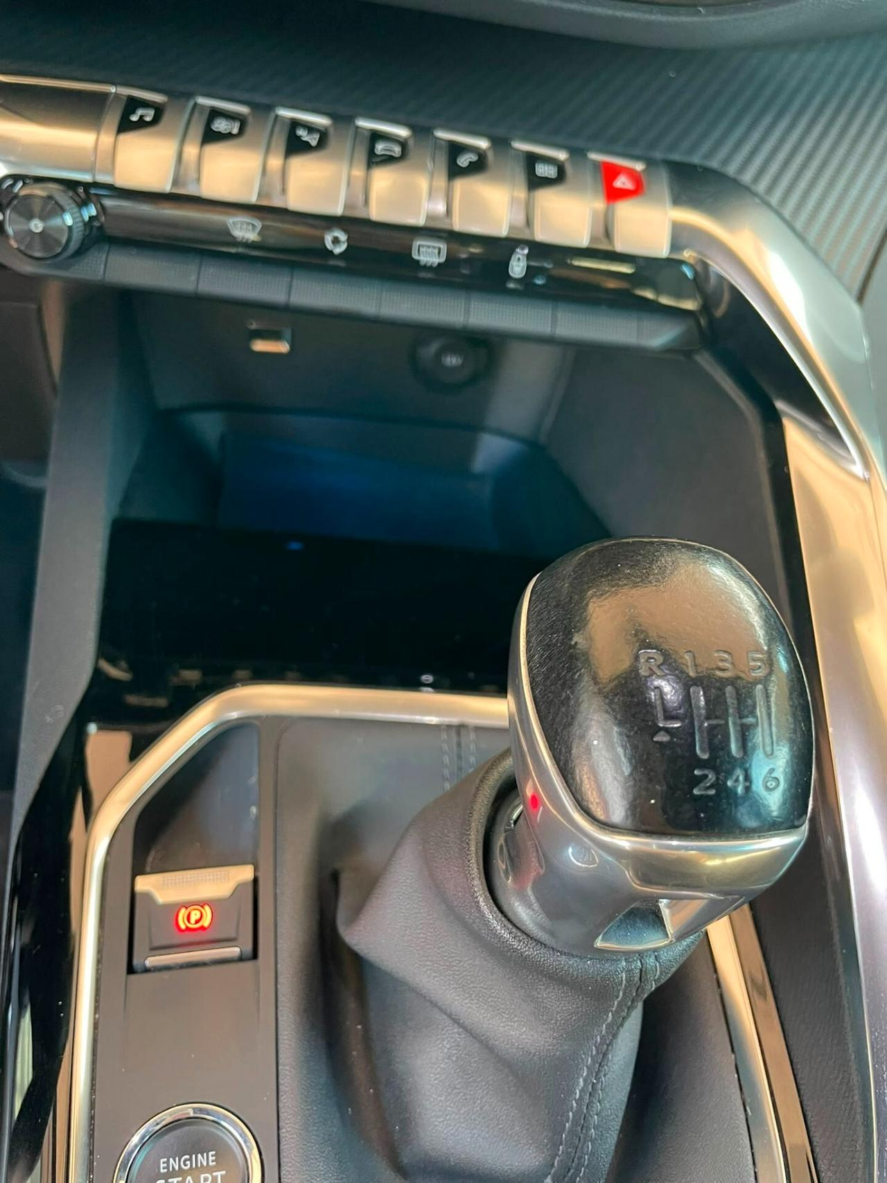Peugeot 5008 PureTech Turbo 130 S&S Allure