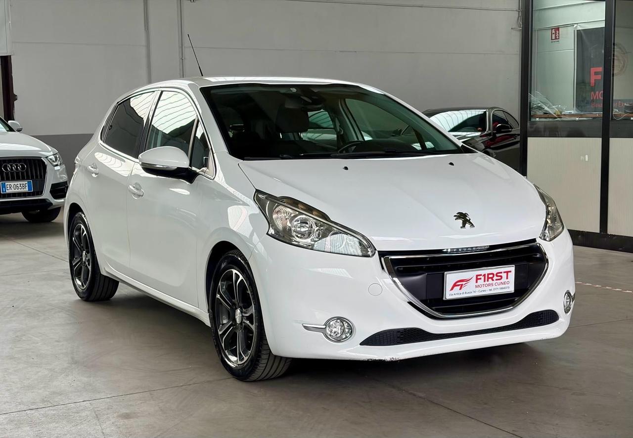 Peugeot 208 1.2 VTi 82 CV 5 porte Allure