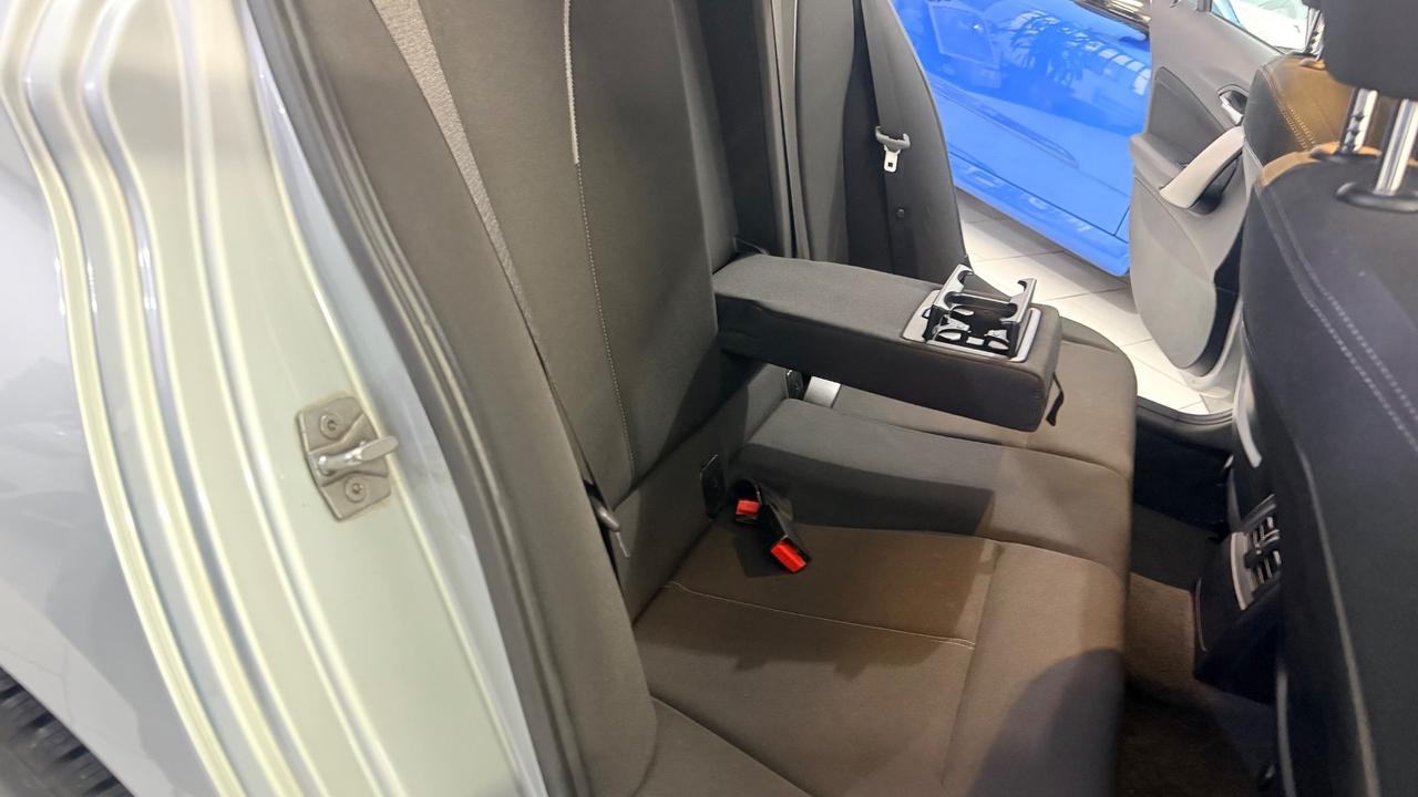 Bmw 118 120d 5p. Sport