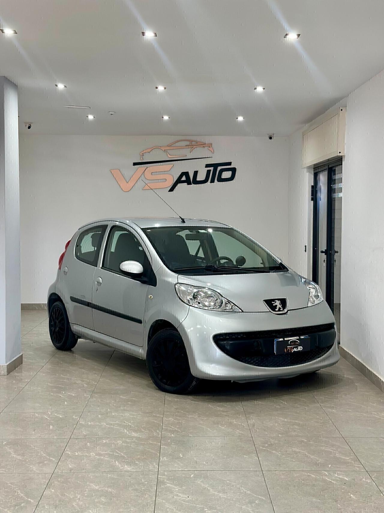 Peugeot 107 1.0 68CV 5p. Plaisir
